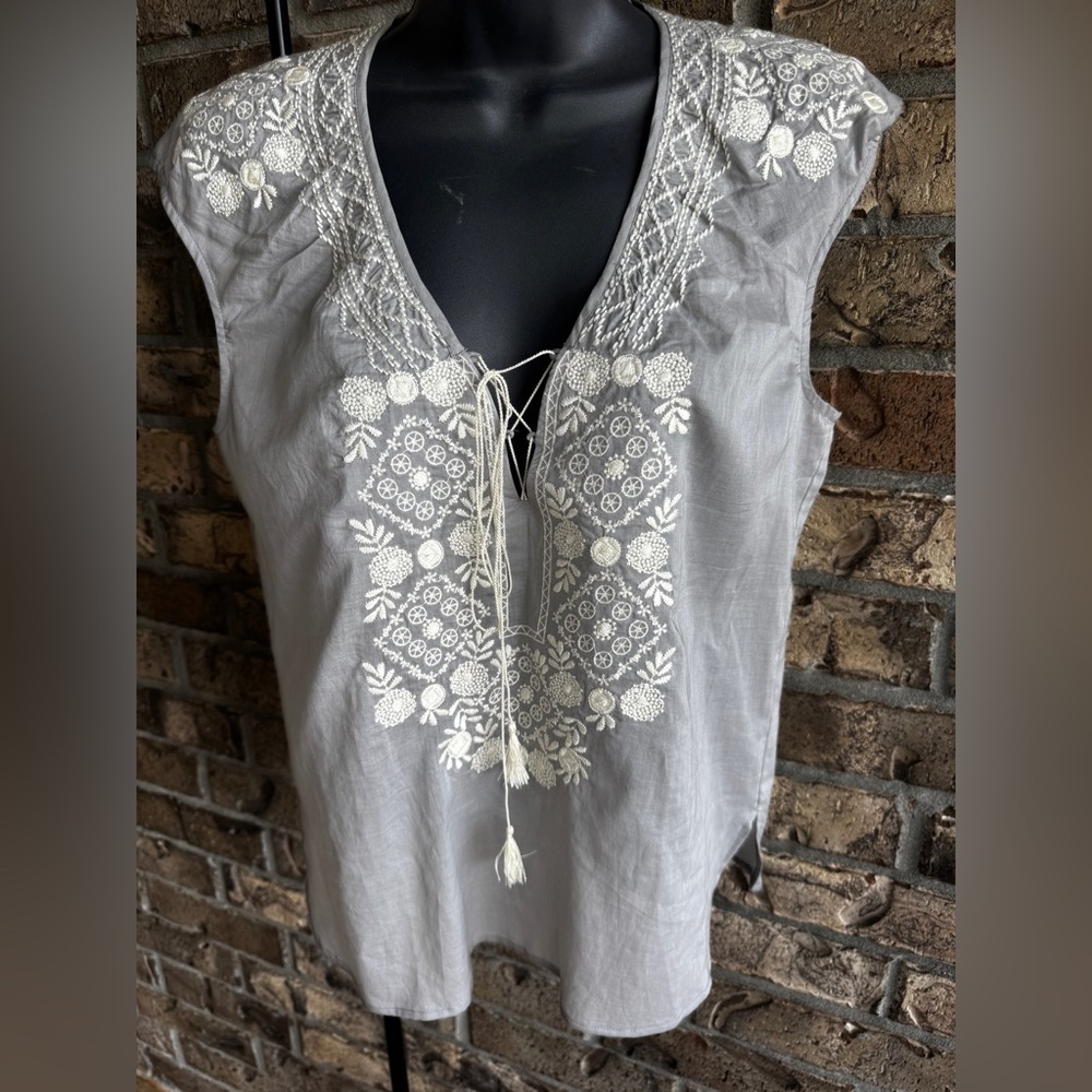 J. Crew Gray Ivory Embroidered Blouse Top Small P